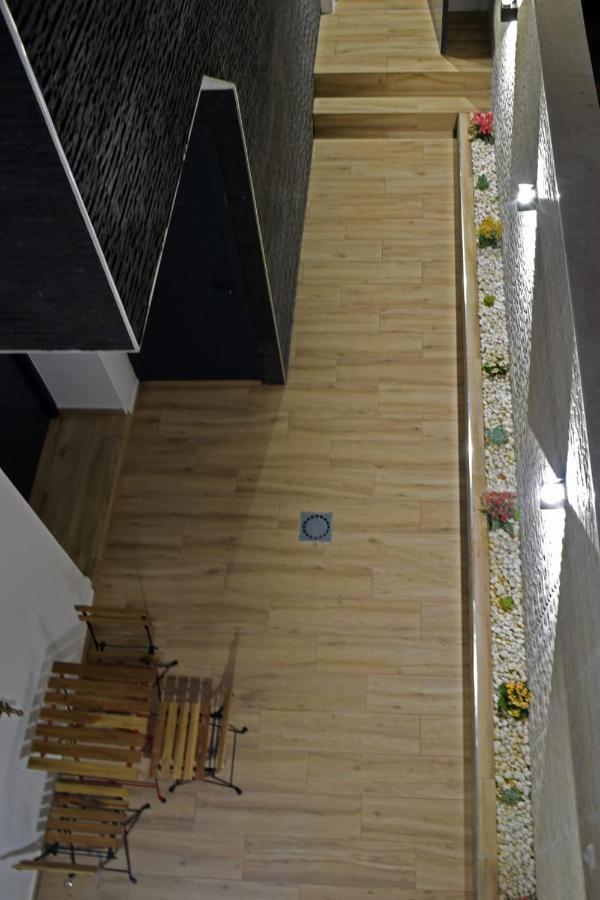 Alojamientos Lola, Suite Con Jacuzzi Benalup-Casas Viejas Luaran gambar